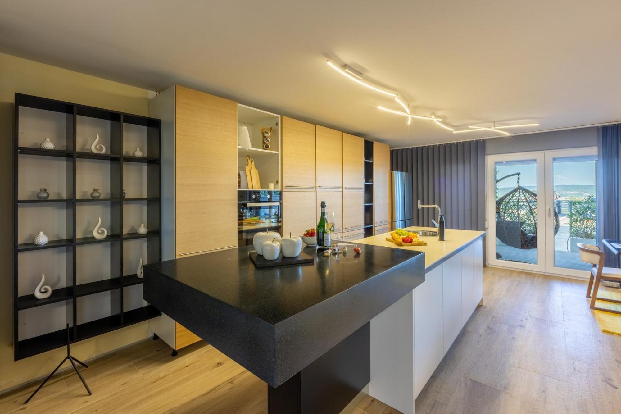 Panoramica Apartment With Whirlpool Crikvenica Exterior foto