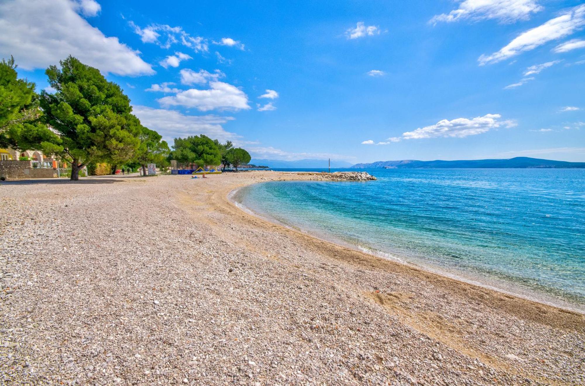 Panoramica Apartment With Whirlpool Crikvenica Exterior foto